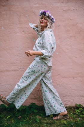 Ekologisk oversize dress linne/bomull - sommarblomma
