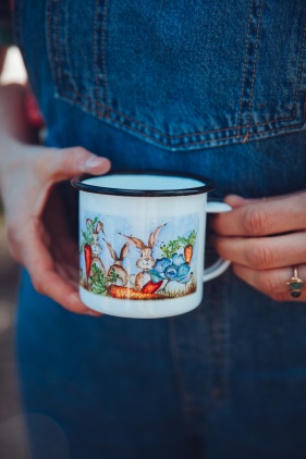 Emaljmugg - kaninerna 