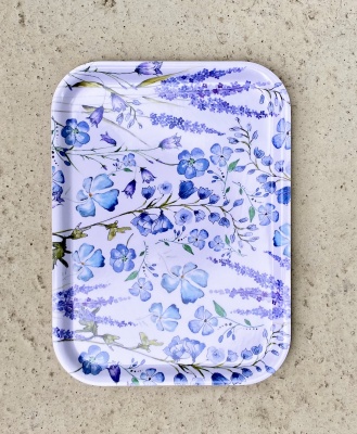 Blå blommor frukostbricka