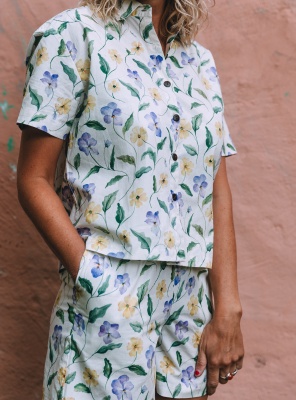 Blommig dress