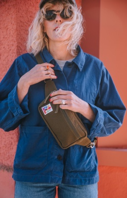 Ekologisk midjeväska- olivgrön 