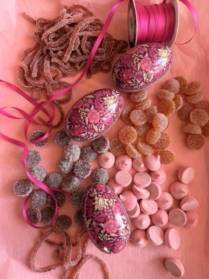 1st Plåtägg utan godis - william morris rosa