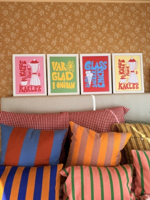 Poster 30* 40 kaffe /rosa 